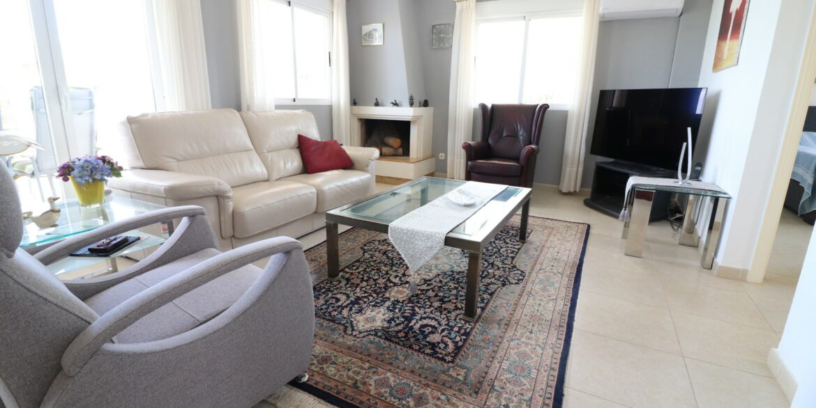 o_1hbdhovop1b1sn124lkun1buu2h