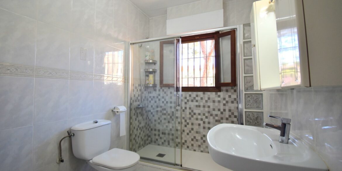 o_1hg8kh55l10n119bdn7314vmjin20