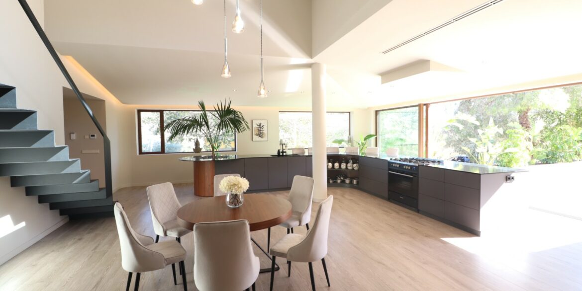 o_1hof02v1sje5at638ruk91icr2k