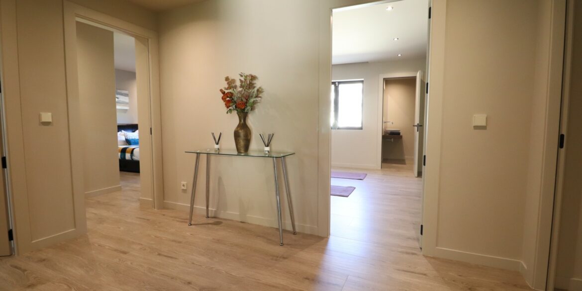 o_1hof02v1u1mg3i4dc0kk8dk2l3f