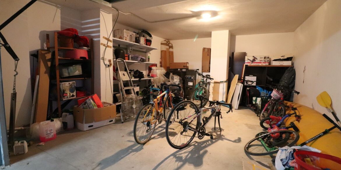 o_1hs7uduui1v681jp21hm0sotreq39