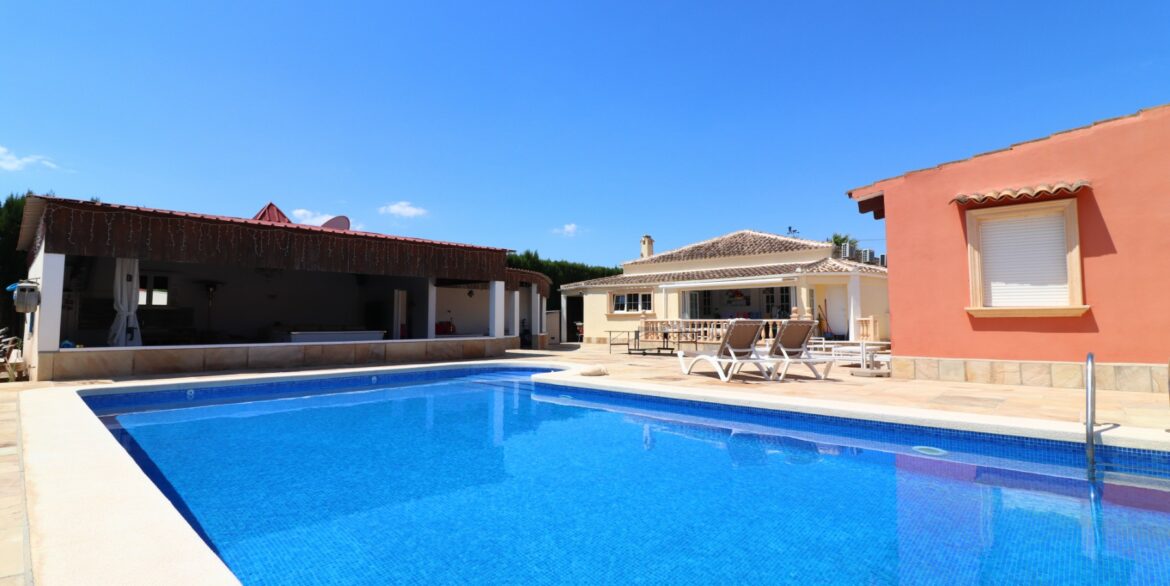 o_1i1f3s5ej154p1pdu1gf81eva1fju2j