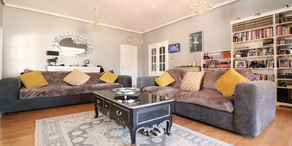 o_1i1f3s5ekugte4c1bqkj0o3562m