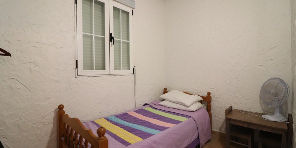 o_1i1f3s5emoes8h91phi1m9tu423c