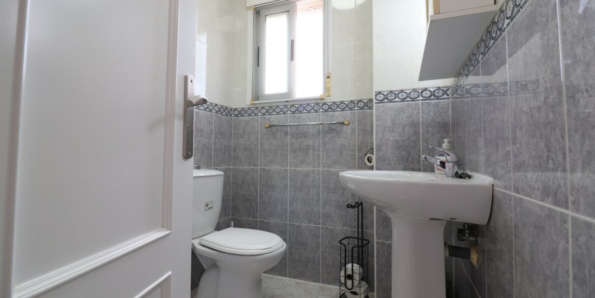 o_1i46jpv6d3rogd1h8v11j5q473f