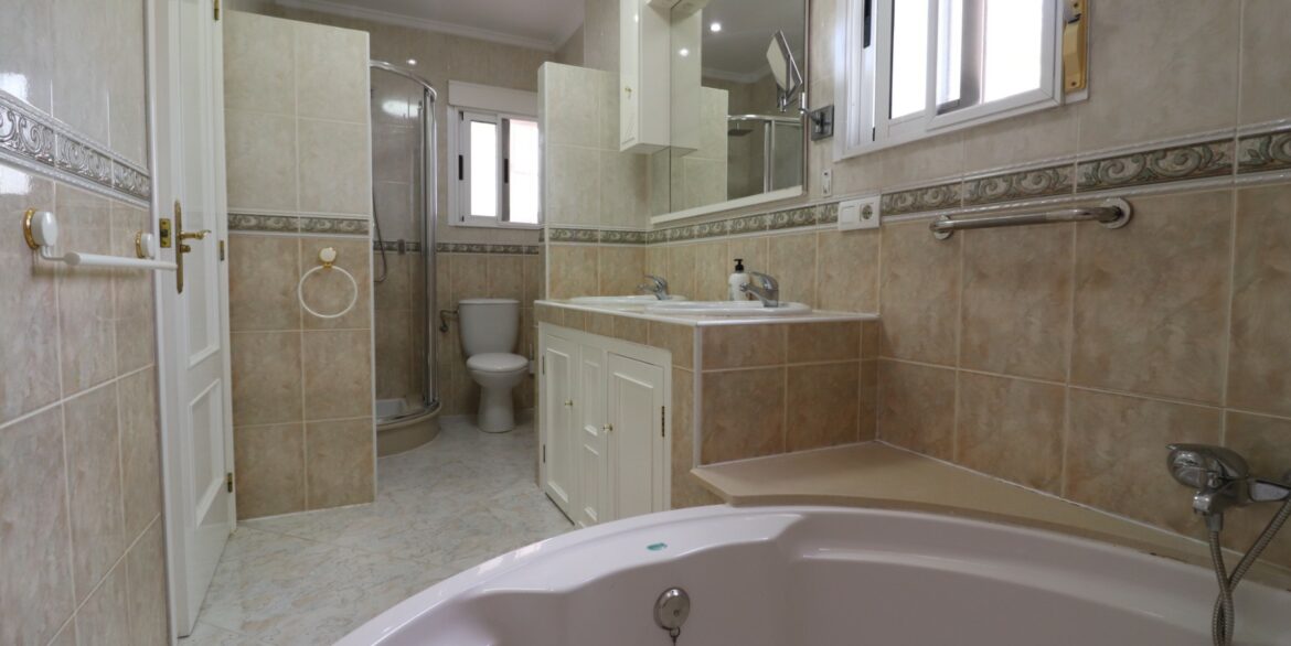 o_1i46jpv6e1u6fhmr15i1pp41ul33k