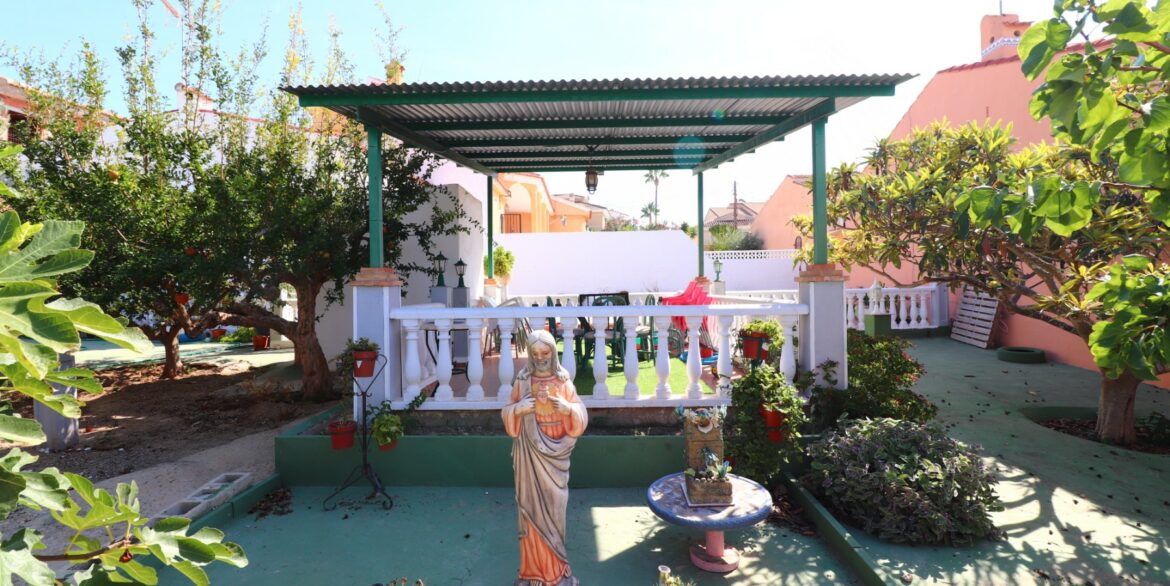 o_1i8muu8gi13gj10i3vd1nk540e1v