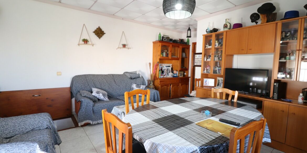 o_1i8muu8gi9mm12sctr12s39eg20