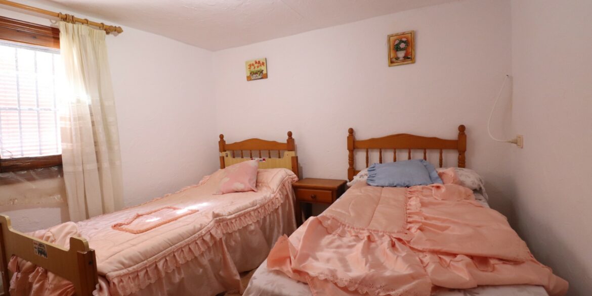 o_1i8muu8giemq1vmn16irs39ma72a