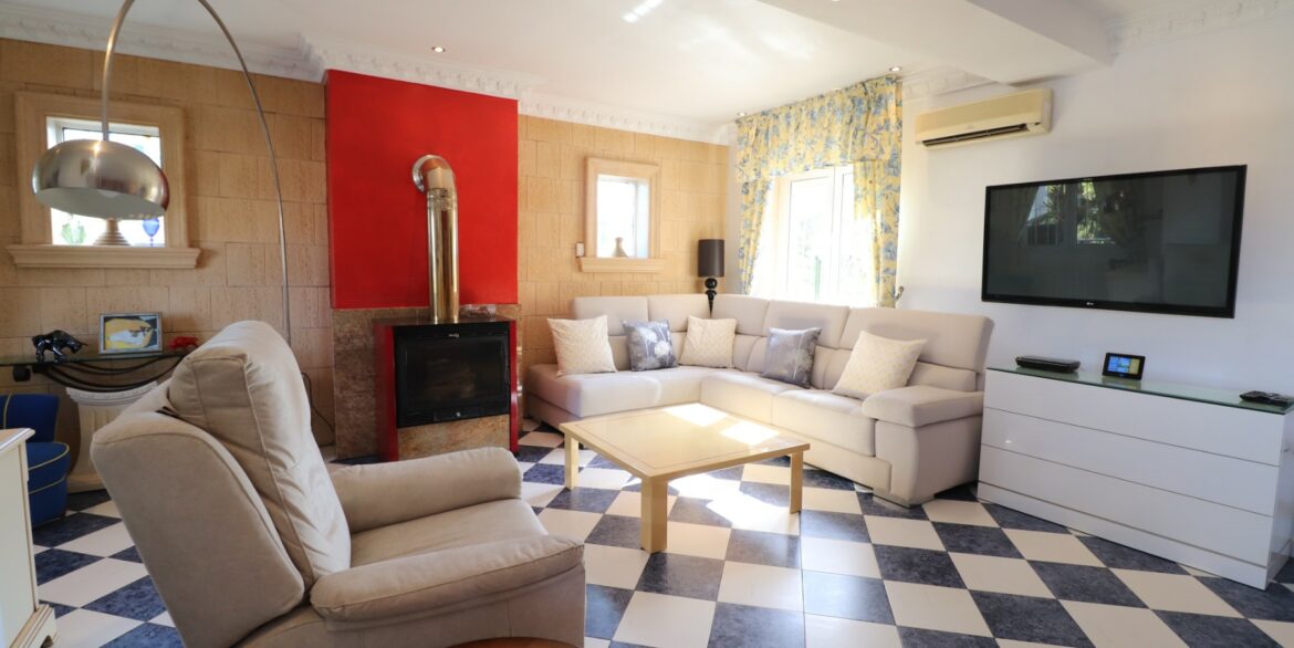 o_1idn0nmhl1im8qis19a7n7u14hp34