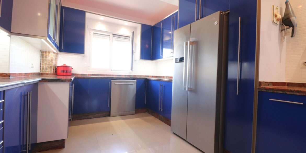 o_1idn0nmhl1ucni8k1aoujnc18873b