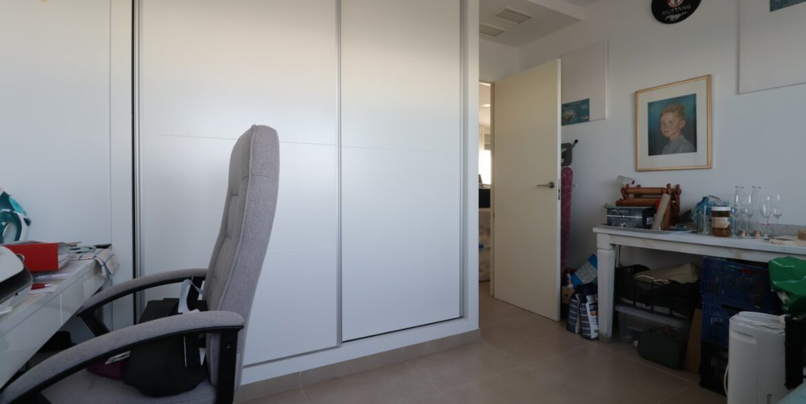 o_1ih7uqc18i77r8817glcqoivc2f