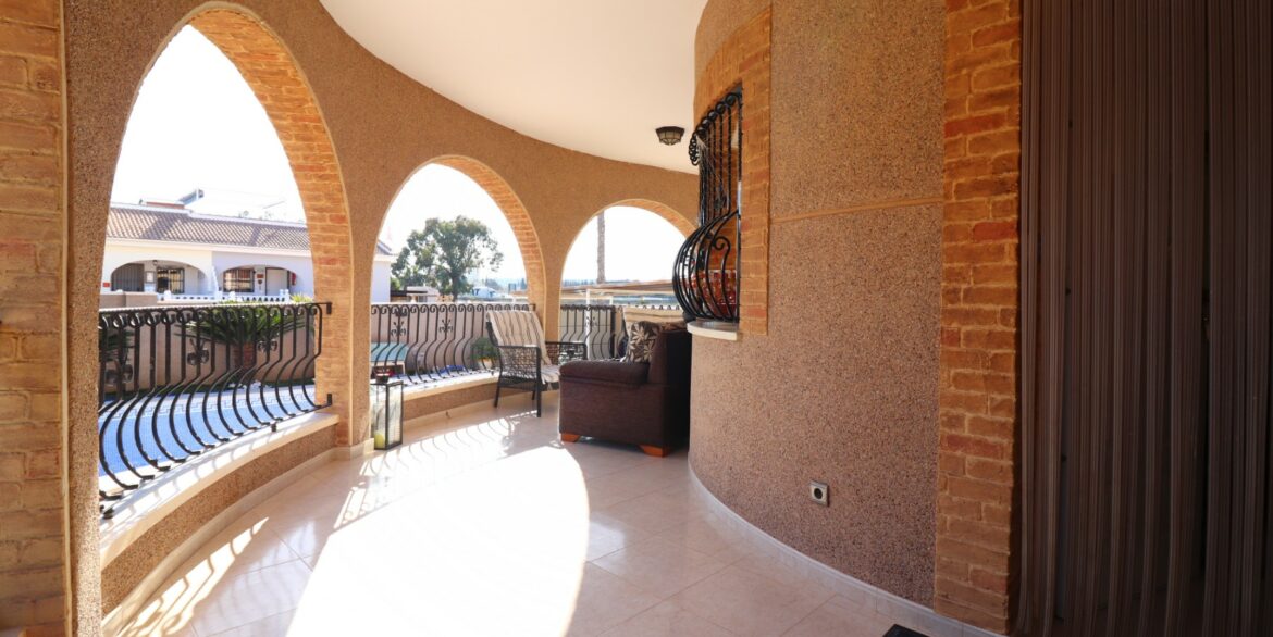 o_1ijg38f7ckvvah01k6p1t9ht0i2i