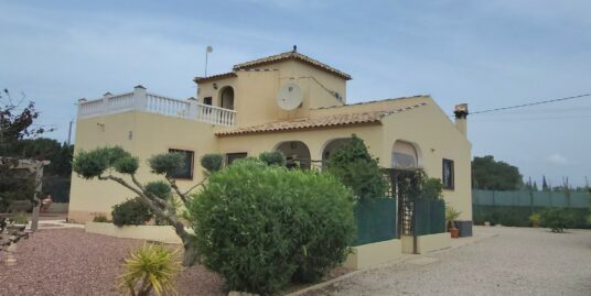 4 Bed, 3 Bath, Country Villa in Dolores