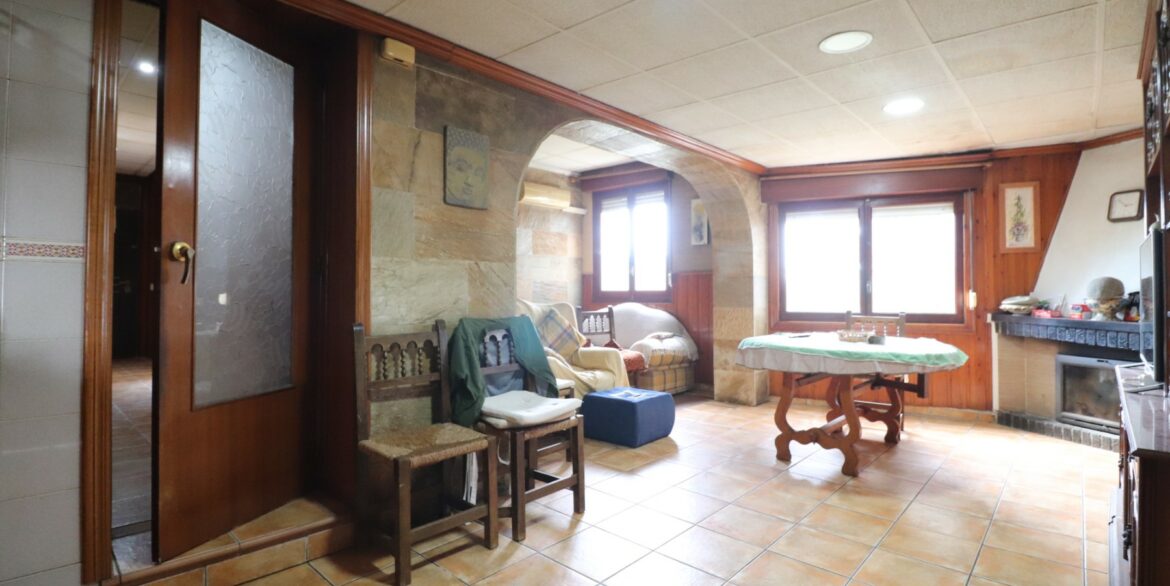 o_1io2kbd9v8f7kckkk210dv1ad12l