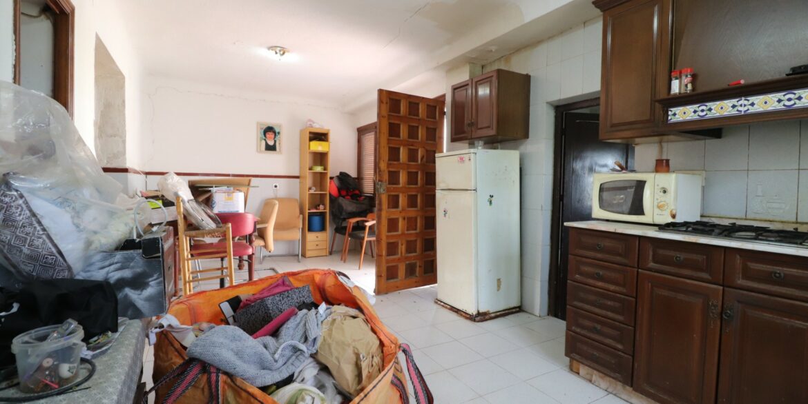 o_1io2kbda017ft1nv7ktn1or81sba2t