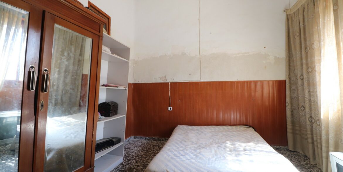 o_1io2kbda0fep1e4top61t421srj31