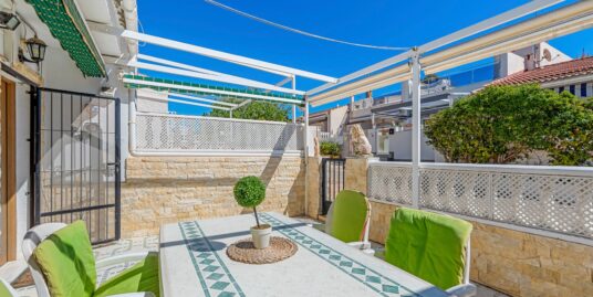 2 Bed, 1 Bath Bungalow in Guardamar del Segura