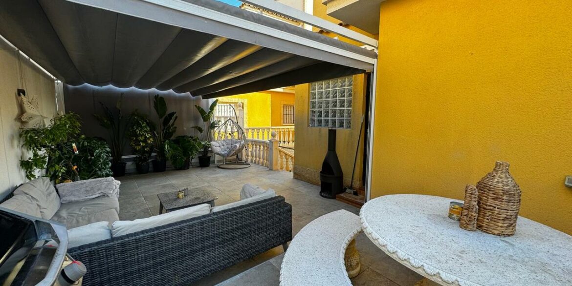 151795-villa-for-sale-in-algorfa-28494180-large