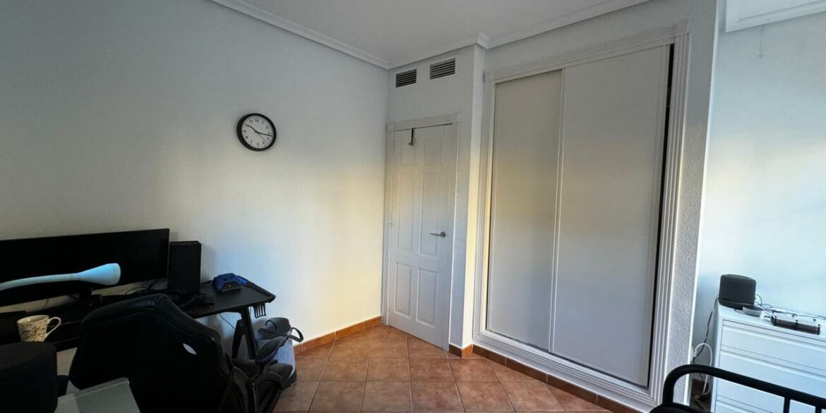 151795-villa-for-sale-in-algorfa-28494185-large