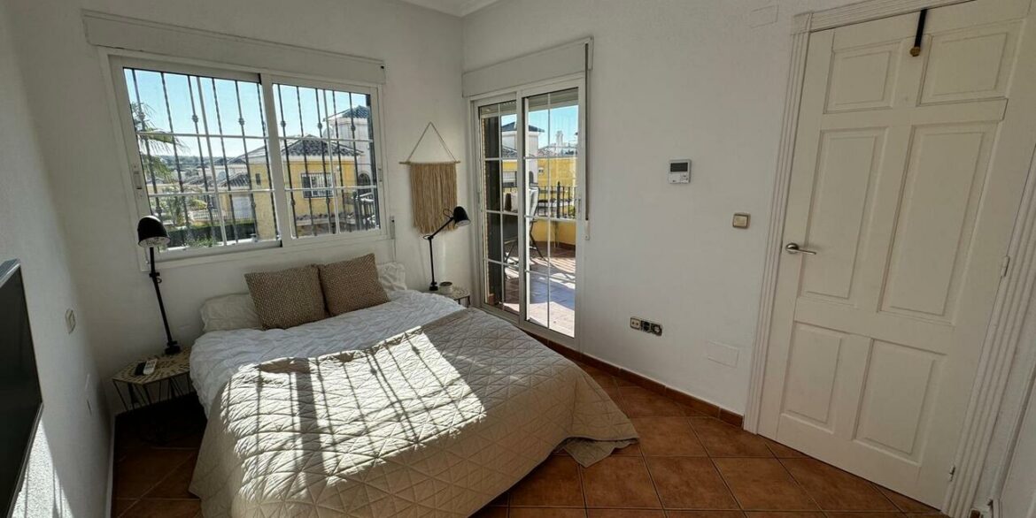 151795-villa-for-sale-in-algorfa-28494191-large
