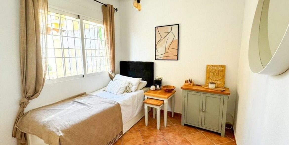 155834-villa-for-sale-in-algorfa-30106571-large