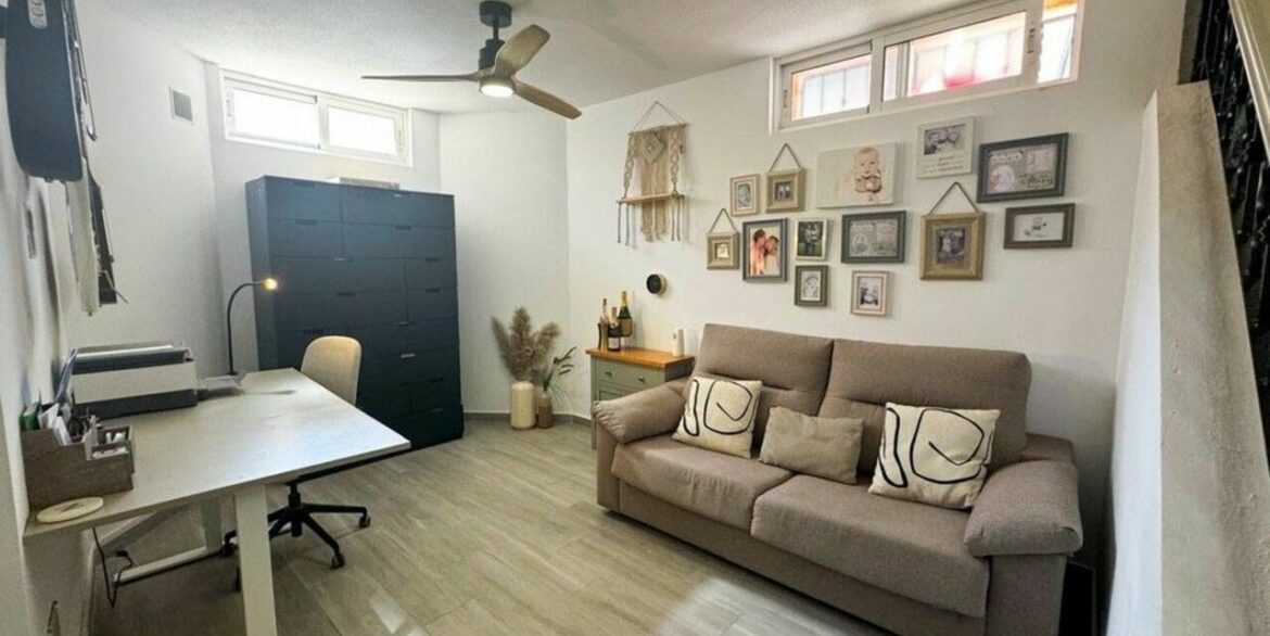 155834-villa-for-sale-in-algorfa-30106573-large