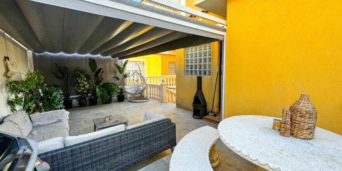 155834-villa-for-sale-in-algorfa-30106584-large