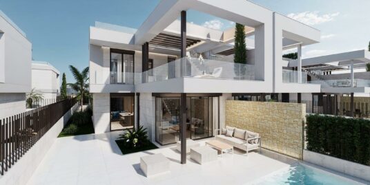 3 Bed, 3 Bath, Villa in Los Alcazares