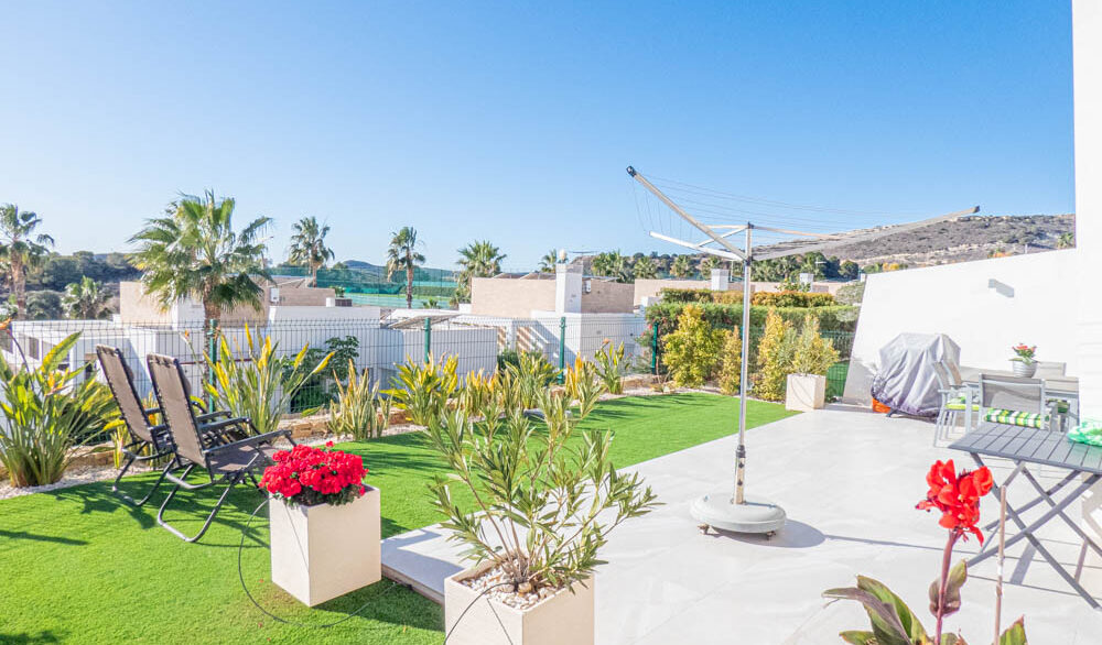 9187_beautiful_villa_on_la_finca_golf_resort_060225152603_p1220773