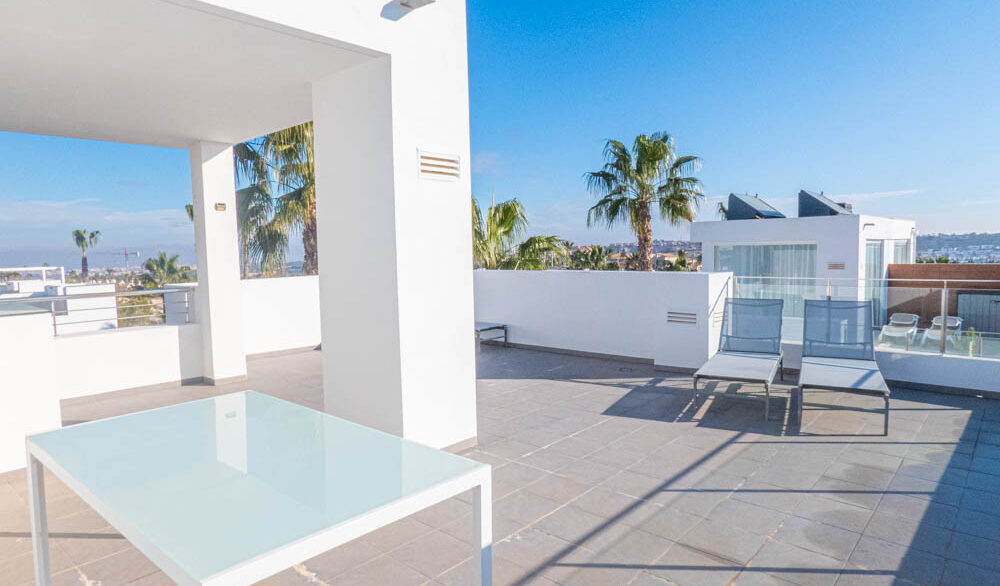 9901_modern_top_floor_apartment_on_la_finca_golf_resort_130225144843_p1220922