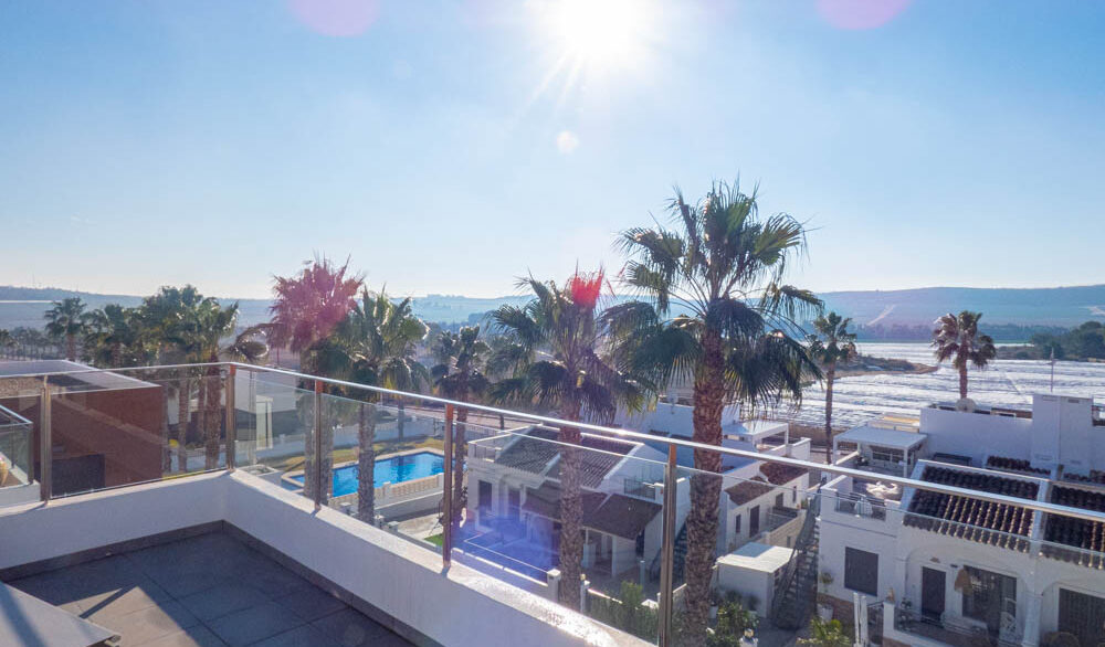 9901_modern_top_floor_apartment_on_la_finca_golf_resort_130225144843_p1220931