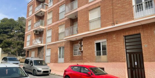 3 Bed, 1 Bath Apartment in Guardamar del Segura