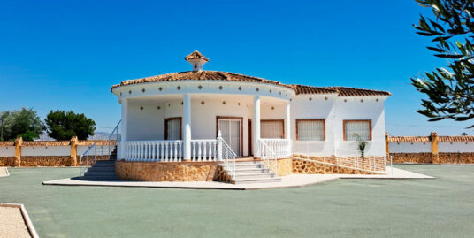 3 Bed, 2 Bath, Country Villa in Catral