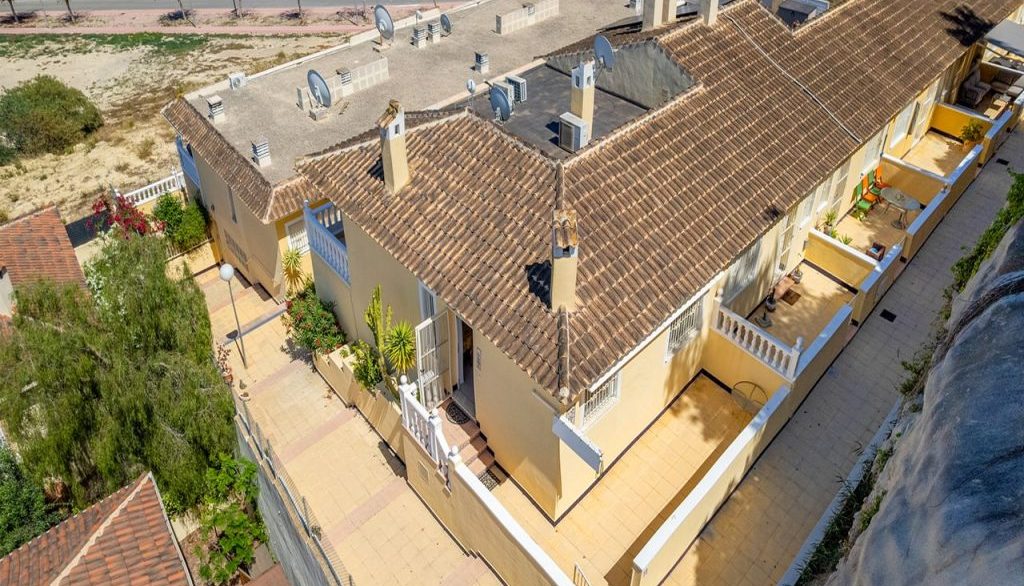 Apart Aerial