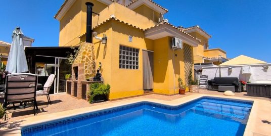 Delightful 2 Bed, 2 Bathroom Detached Villa with Private Pool in Lo Crispín, Algorfa
