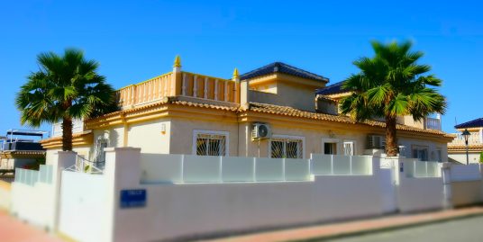 2 Bed, 1 Bath, Quad House in Ciudad Quesada