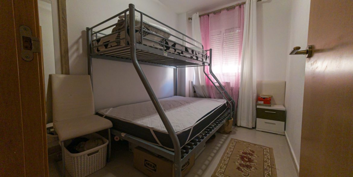 o_1iptq74e414681s2jjnrqntgab25