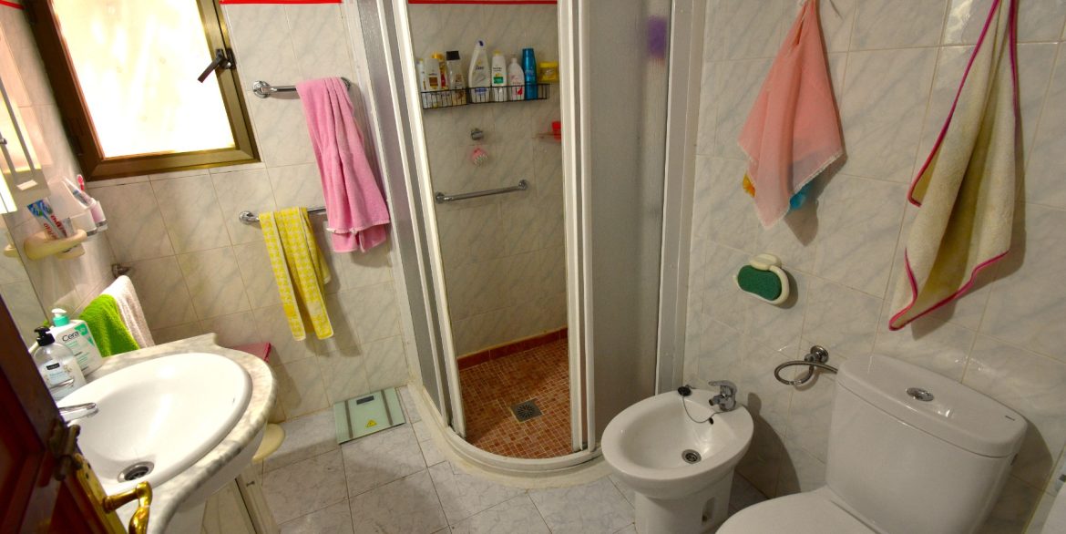 o_1ivsi8r651mcq117113dbjqd1b5b1a