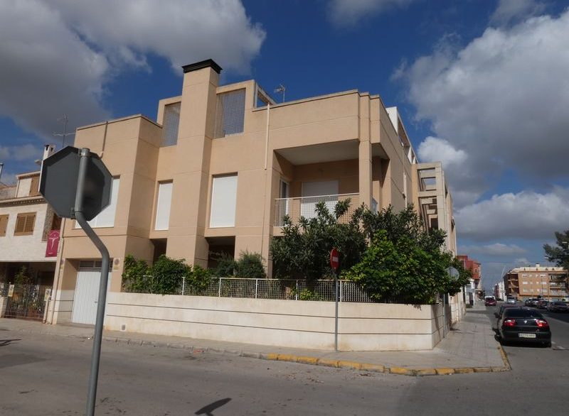 1244_stunning_house_in_almoradi_270918123447_tn_p1010986