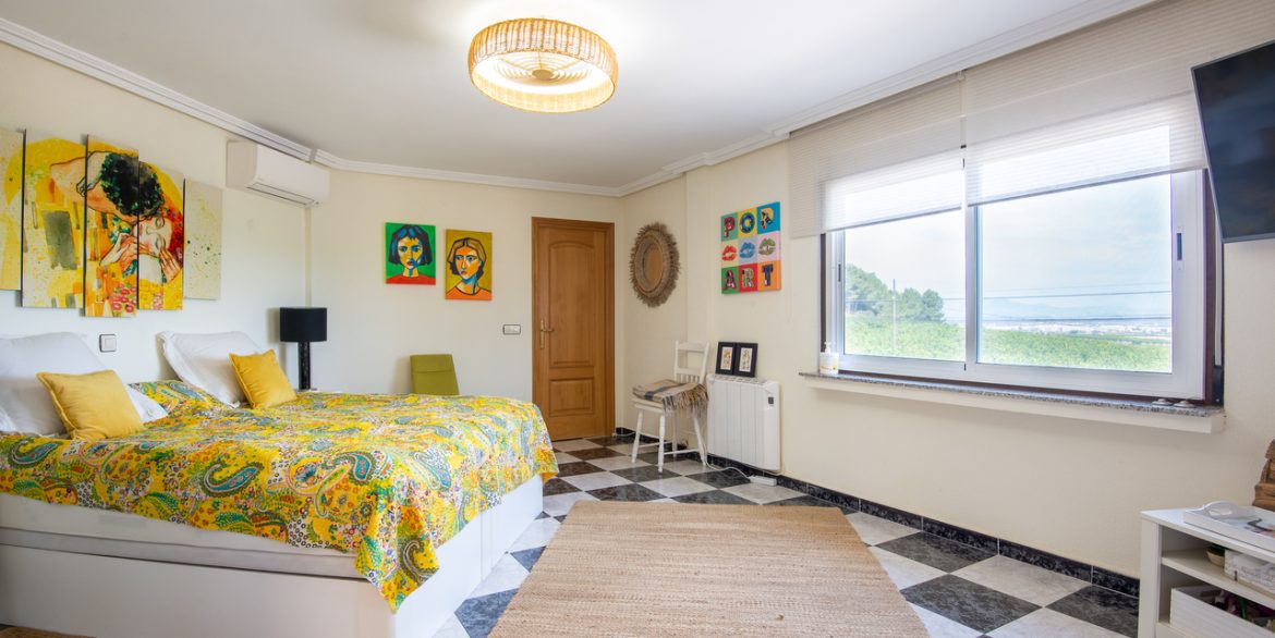 147809-villa-for-sale-in-algorfa-27082545-large