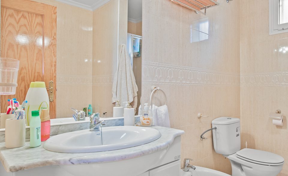 153146-villa-for-sale-in-algorfa-29223115-large