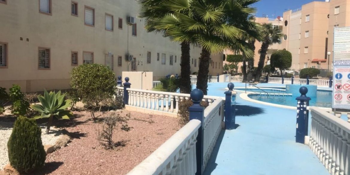155586-apartment-for-sale-in-torrevieja-30015263-large