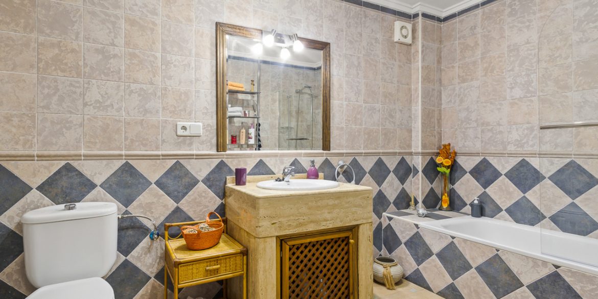 156013-villa-for-sale-in-algorfa-30163284-large