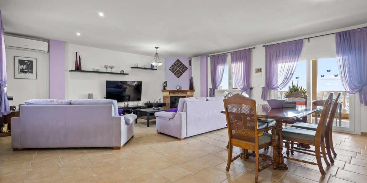 156013-villa-for-sale-in-algorfa-30163296-large