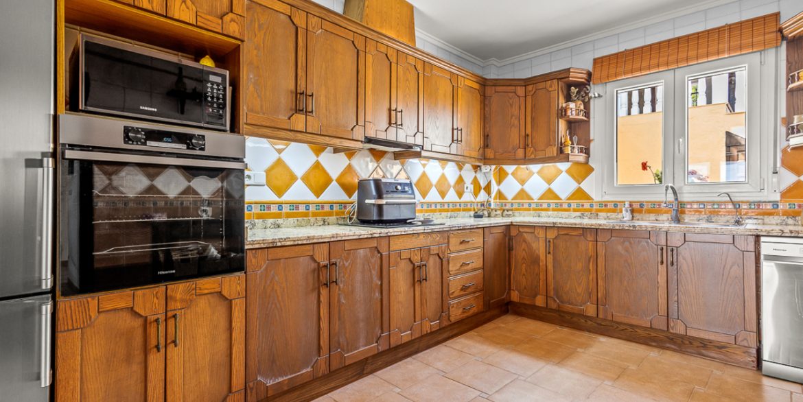 156013-villa-for-sale-in-algorfa-30163304-large