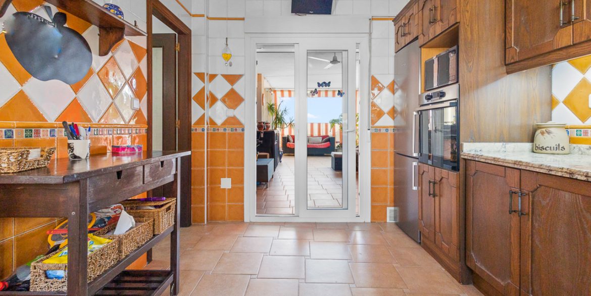 156013-villa-for-sale-in-algorfa-30163309-large