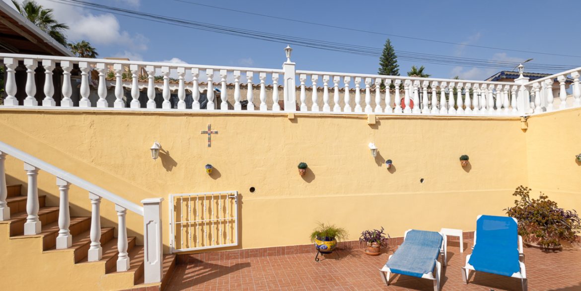 156013-villa-for-sale-in-algorfa-30163325-large