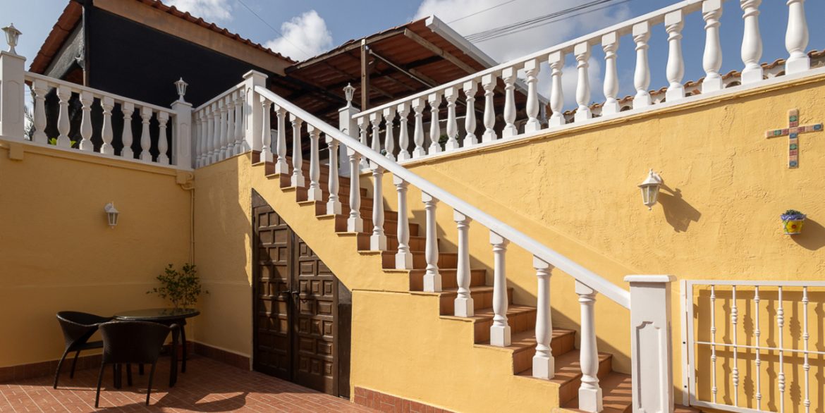 156013-villa-for-sale-in-algorfa-30163326-large