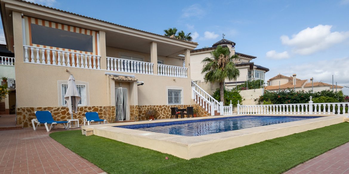 156013-villa-for-sale-in-algorfa-30163333-large